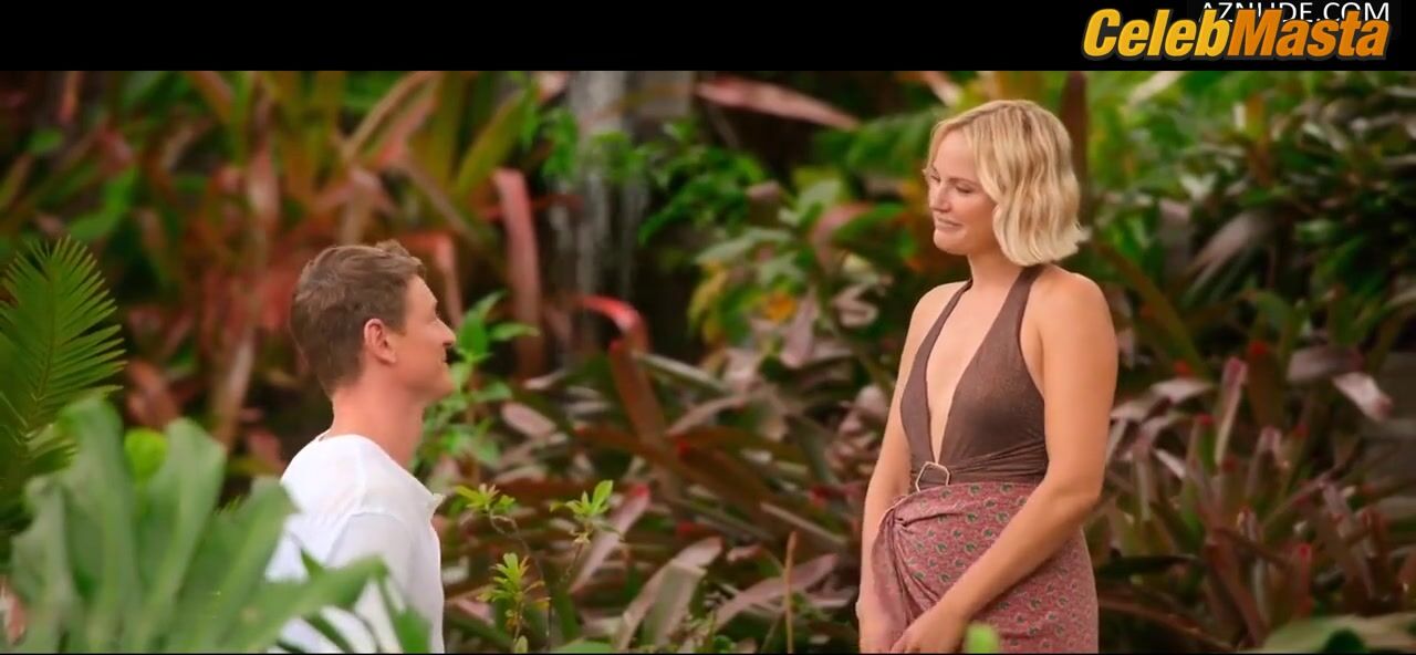 Malin Akerman ’s Booty, Tits Scene From A Week In - Photo 1 of 5 photo 3