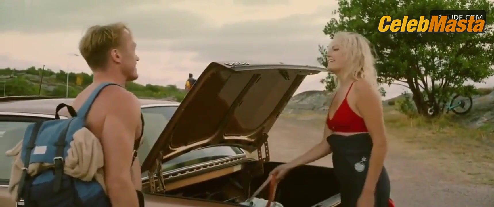 Malin Akerman ’s Sexy Scene From A Piece Of My Heart - Photo 1 of 5 photo 2