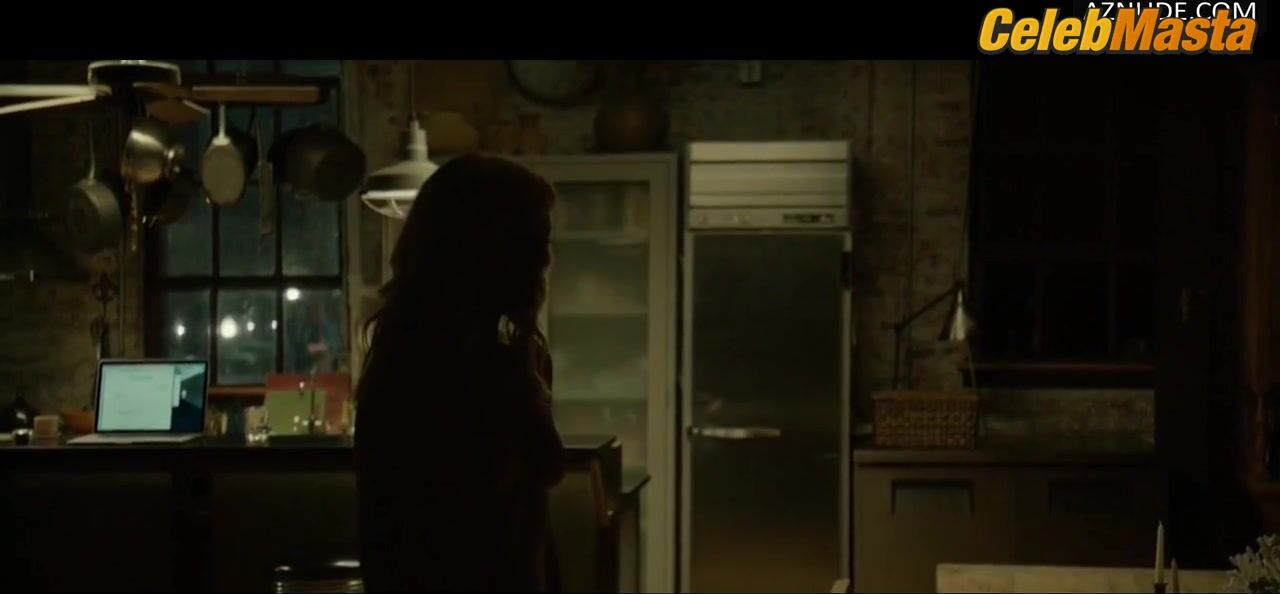 Malin Akerman Ass, Tits Scene From Misconduct - Photo 1 of 5 photo 5