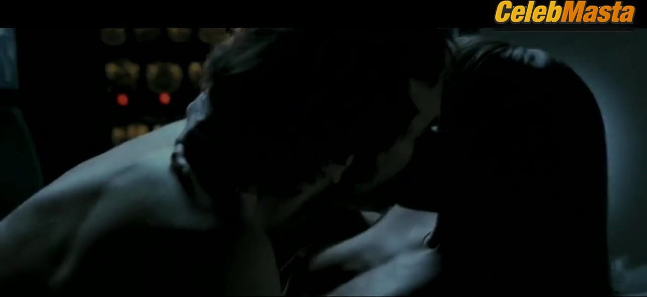 Malin Akerman Tits, Ass Scene From Watchmen - Photo 2 of 5 photo 4