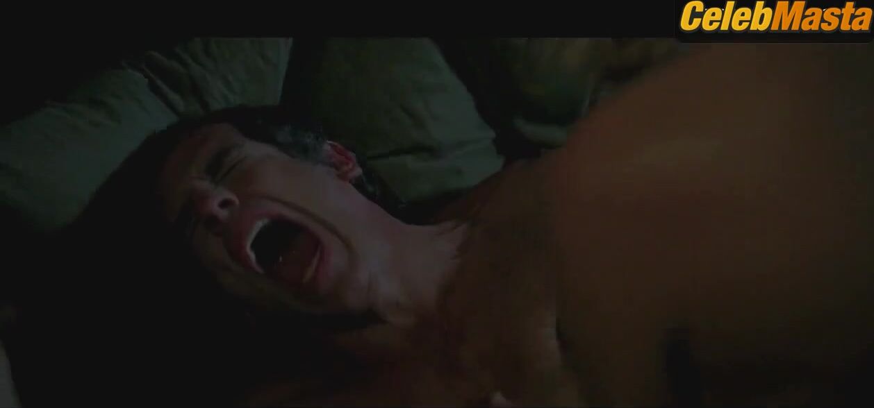 Malin Akerman ’s Tits Scene From The Heartbreak Kid - Photo 3 of 5 photo 5