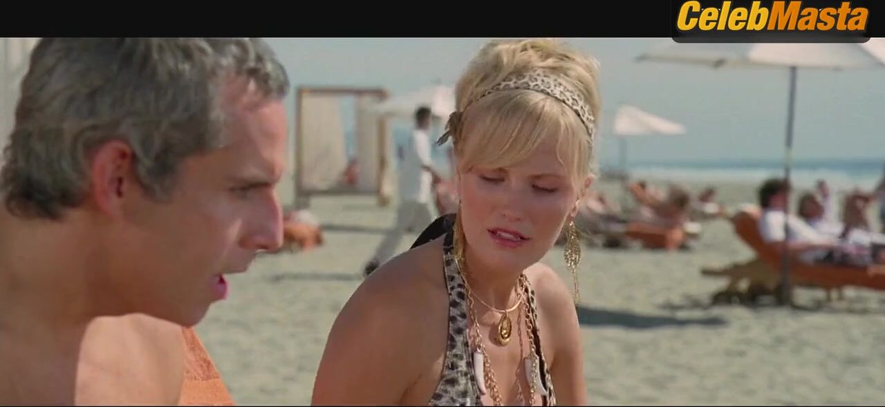 Malin Akerman Michelle Monaghan And ’s Swimsuit - Photo 2 of 5 photo 3