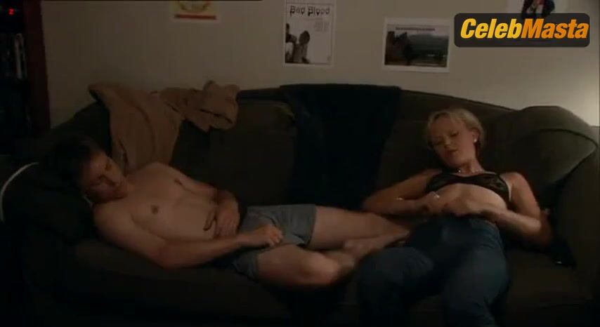 Malin Akerman ’s Sexy Scene From The Utopian Society - Photo 3 of 5 photo 5