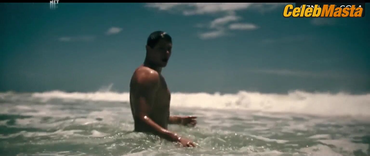 Ana De Armas Tits Scene From Eden - Photo 2 of 5