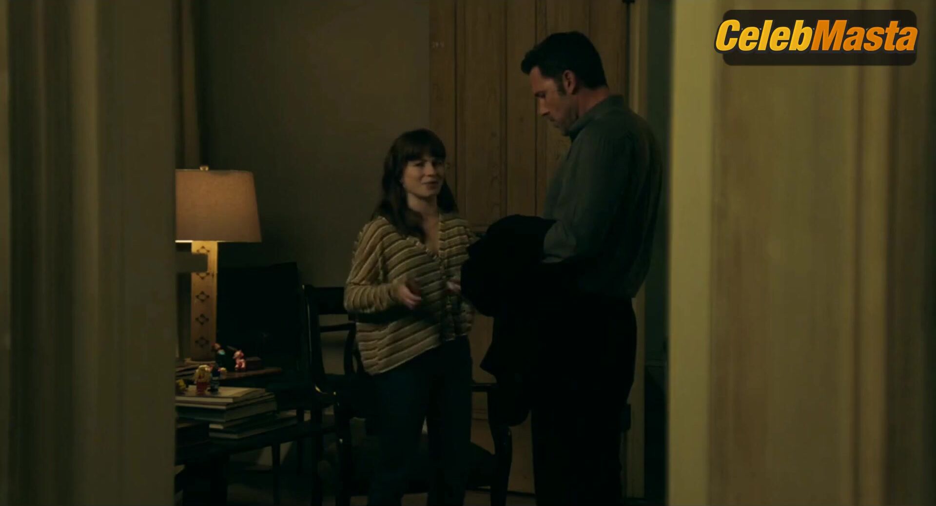 Ana De Armas Ass, Tits Scene From Deep Water - Photo 2 of 5 photo 1