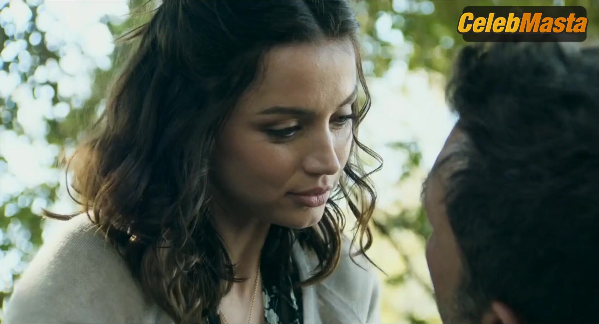 Ana De Armas Butt, Breasts Scene In Deep Water - Photo 3 of 5 photo 5
