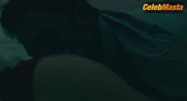 Ana De Armas Underwear Scene From Deep Water - Photo 1 of 5 photo 2
