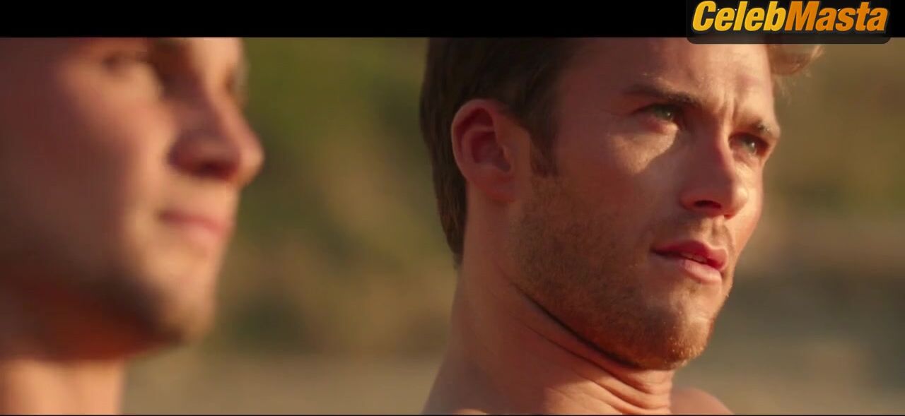 Ana De Armas And Gaia Weiss Swimsuit Scene From Overdrive - Photo 1 of 5 photo 5