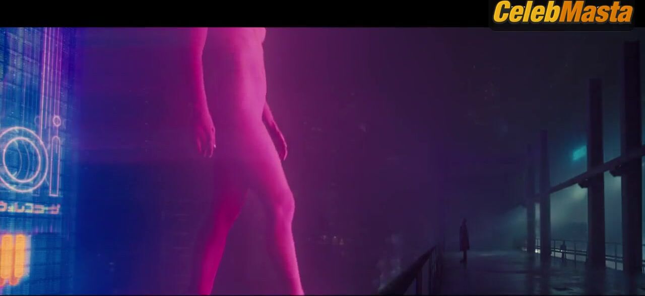 Ana De Armas Tits, Ass Scene In Blade Runner 2049 - Photo 2 of 5 photo 1