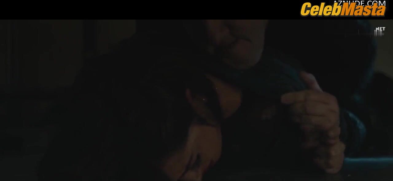 Ana De Armas Sexy Scene From Exposed - Photo 3 of 5 photo 4
