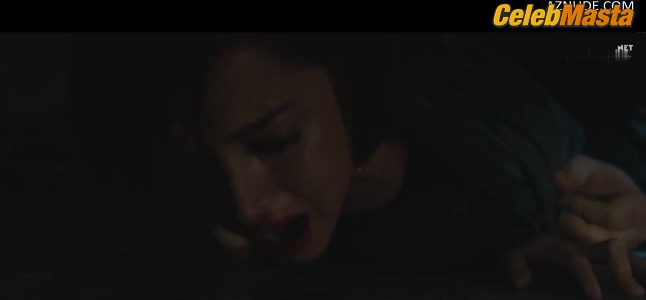 Ana De Armas Sexy Scene From Exposed - Photo 3 of 5 photo 5