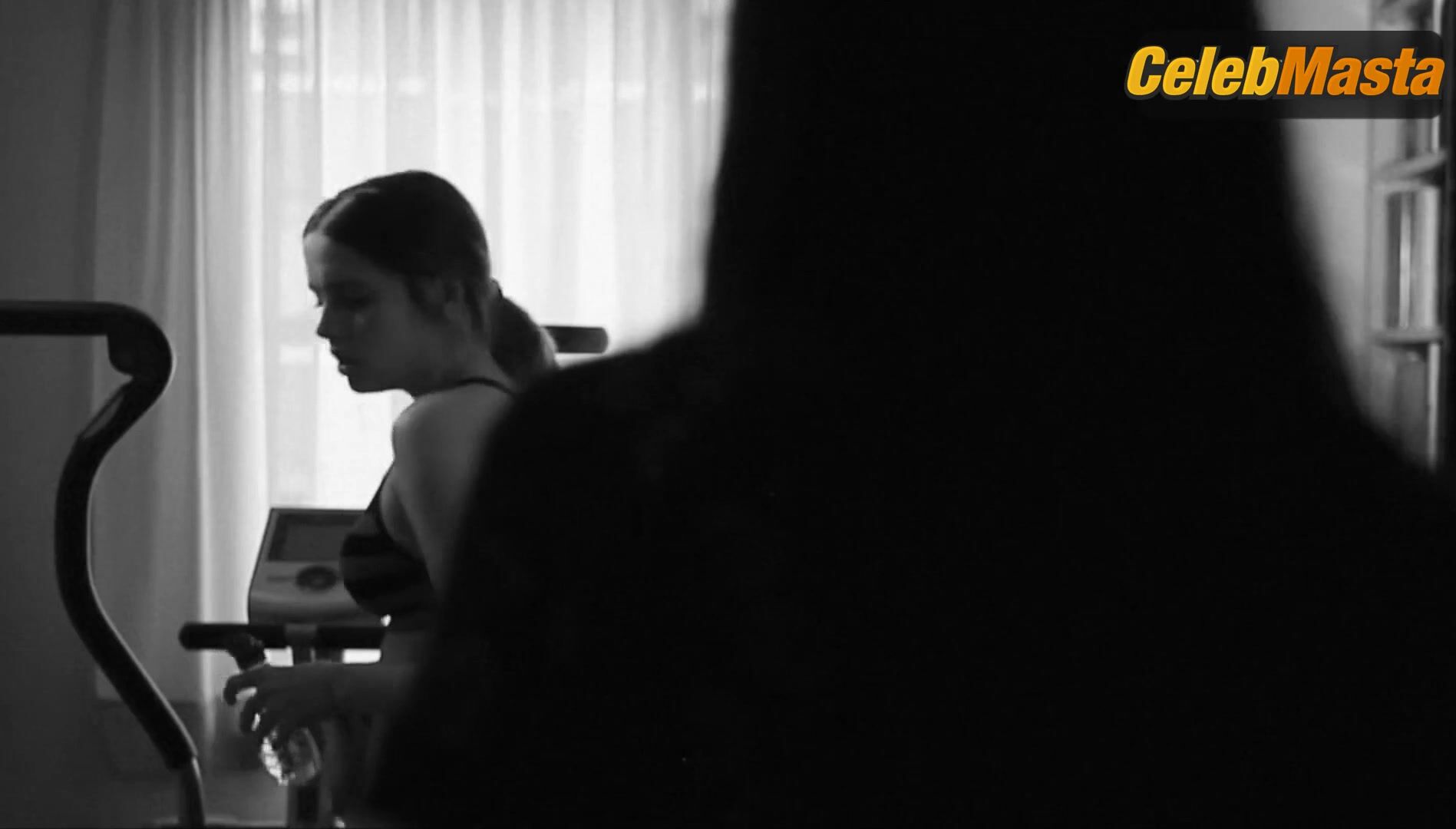 Ana De Armas Hot Scene From Anabel - Photo 2 of 5 photo 4