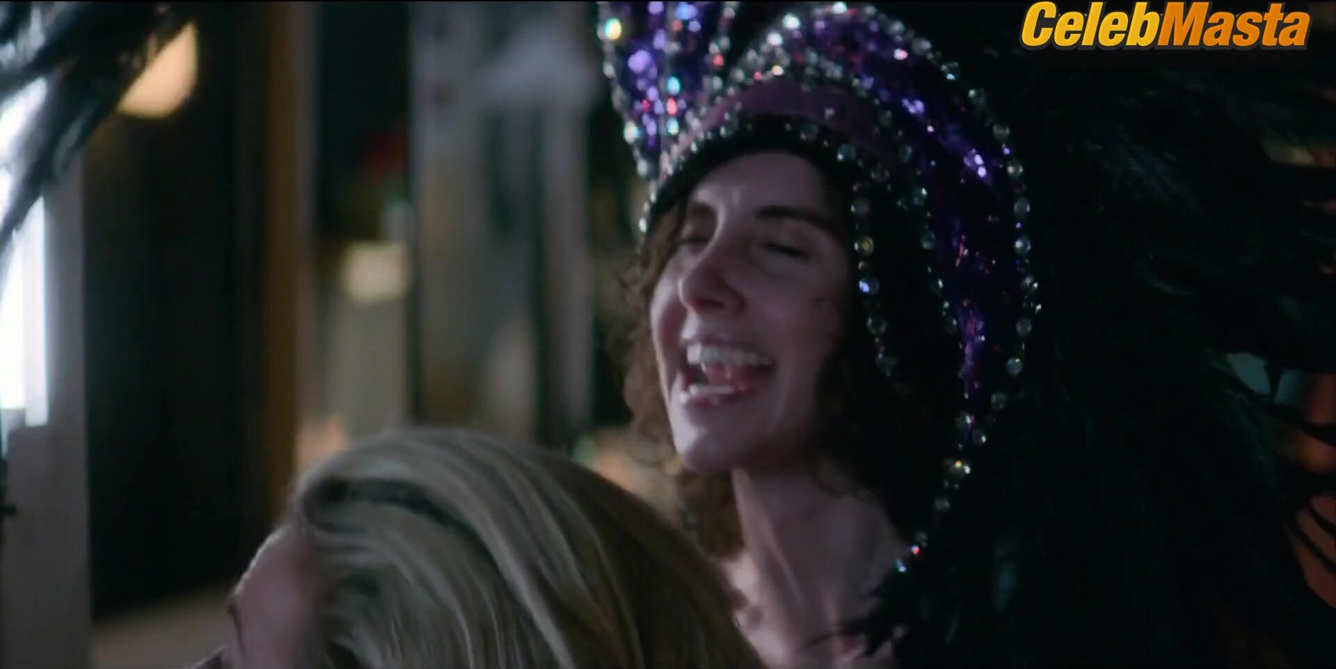 Alison Brie ’s Tits Scene From Glow - Photo 2 of 5 photo 3