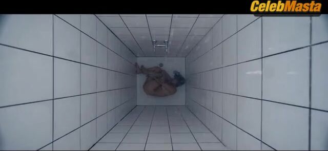 Demi Moore ’s Booty Scene From The Substance - Photo 2 of 5 photo 5
