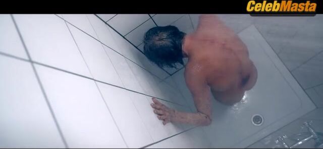 Demi Moore ’s Booty Scene From The Substance - Photo 2 of 5 photo 4