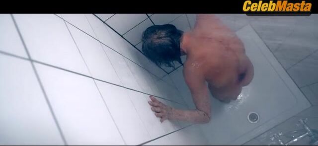 Demi Moore ’s Booty Scene From The Substance - Photo 2 of 5 photo 5