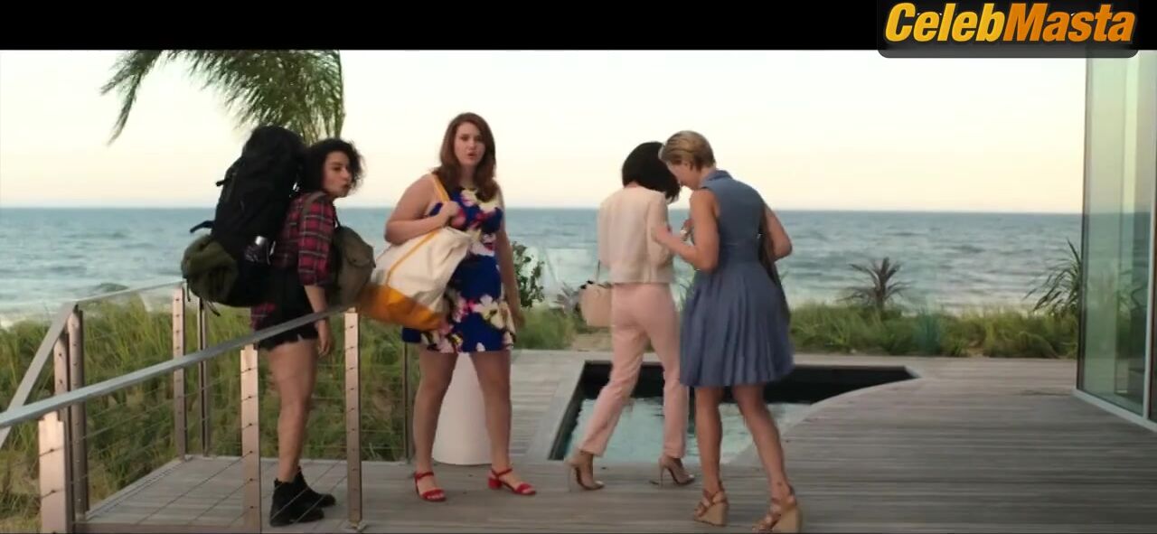 Demi Moore Swimsuit Scene From Rough Night - Photo 2 of 5