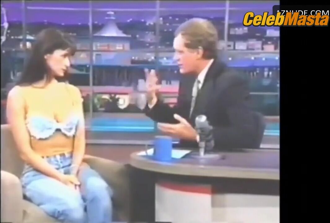 Demi Moore Tits And Underwear Scene From Late Show With - Photo 2 of 5