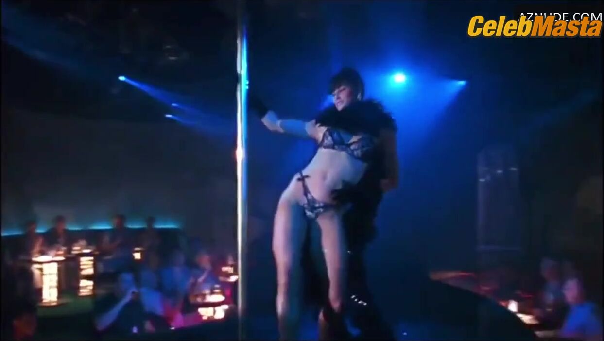 Demi Moore ’s Butt, Tits Scene In Striptease - Photo 1 of 5 photo 3