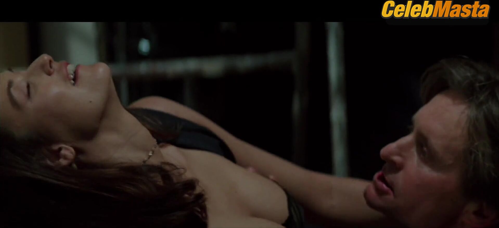 Demi Moore ’s Underwear Scene From Disclosure - Photo 2 of 5 photo 4