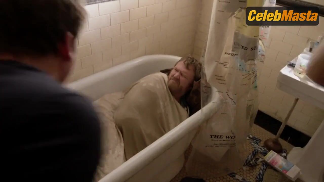 Emmy Rossum Boobs Scene In Shameless - Photo 1 of 5 photo 5