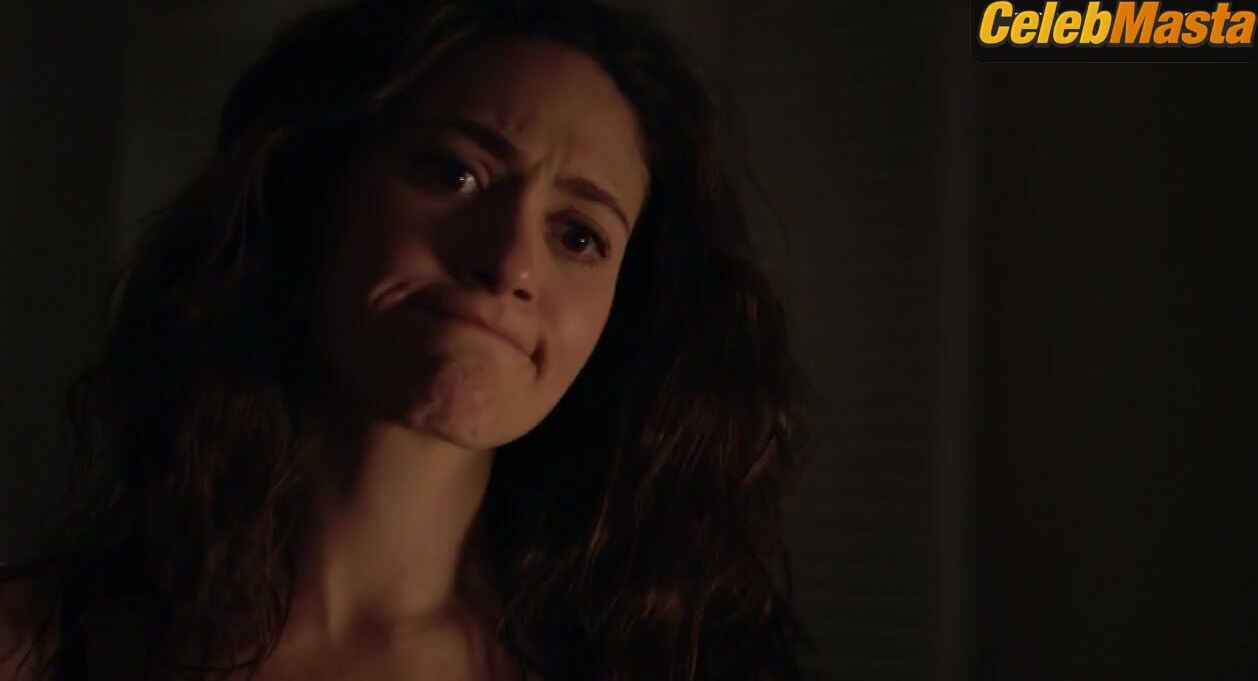 Emmy Rossum Reveals Underwear Scene In Shameless - Photo 1 of 5 photo 2