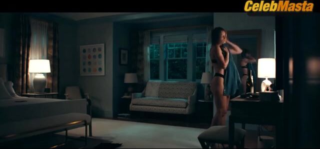 Jessica Biel ’s Underwear Scene From The Better - Photo 2 of 5 photo 5