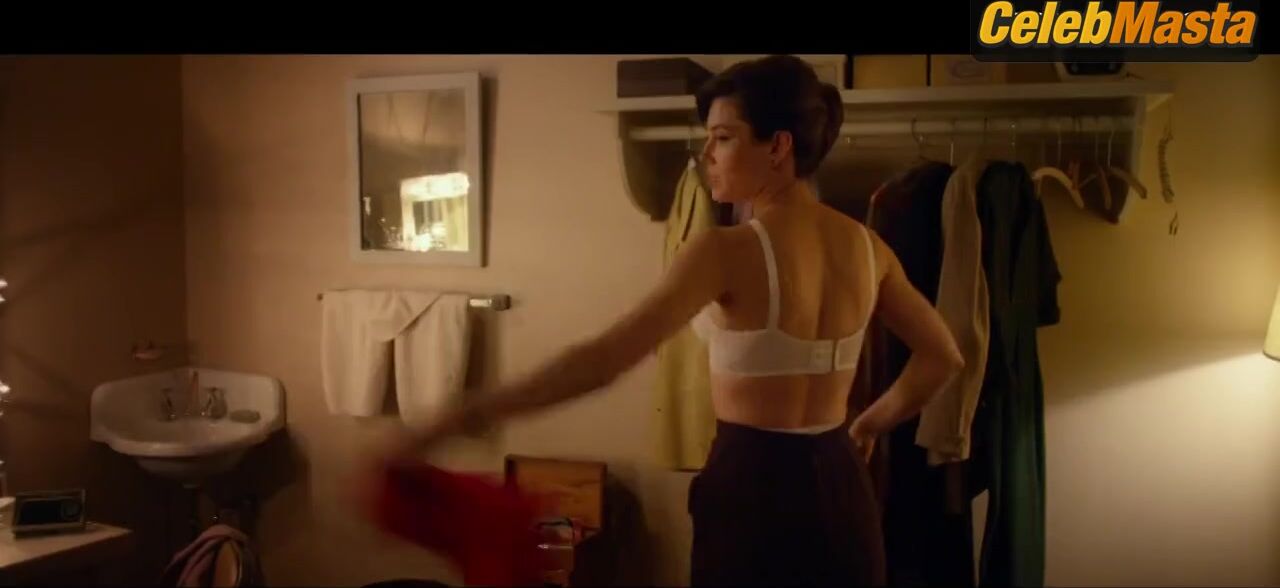 Jessica Biel ’s Sexy Scene From Hitchcock - Photo 3 of 5 photo 5