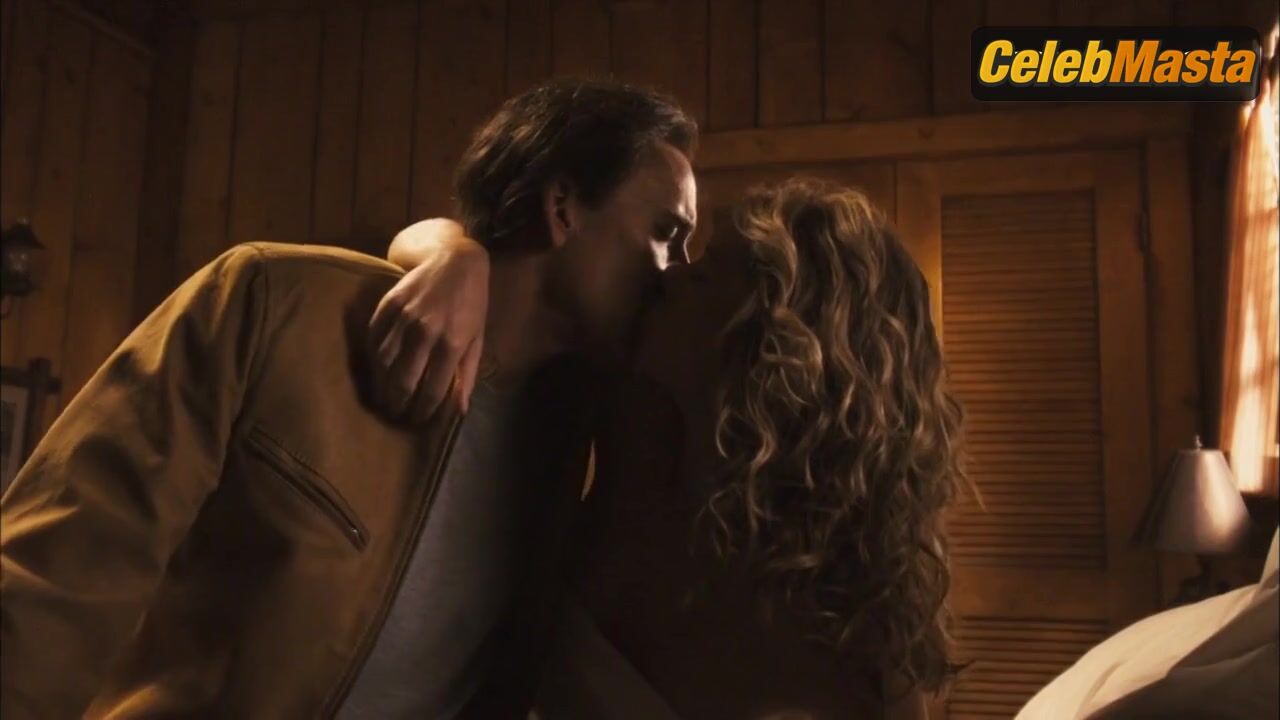 Jessica Biel ’s Sexy Scene From Next - Photo 3 of 5
