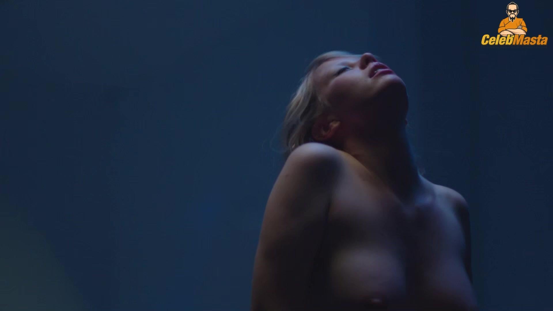 Mia Goth Mia Goth Naked Photo Gallery - Photo 8 of 24