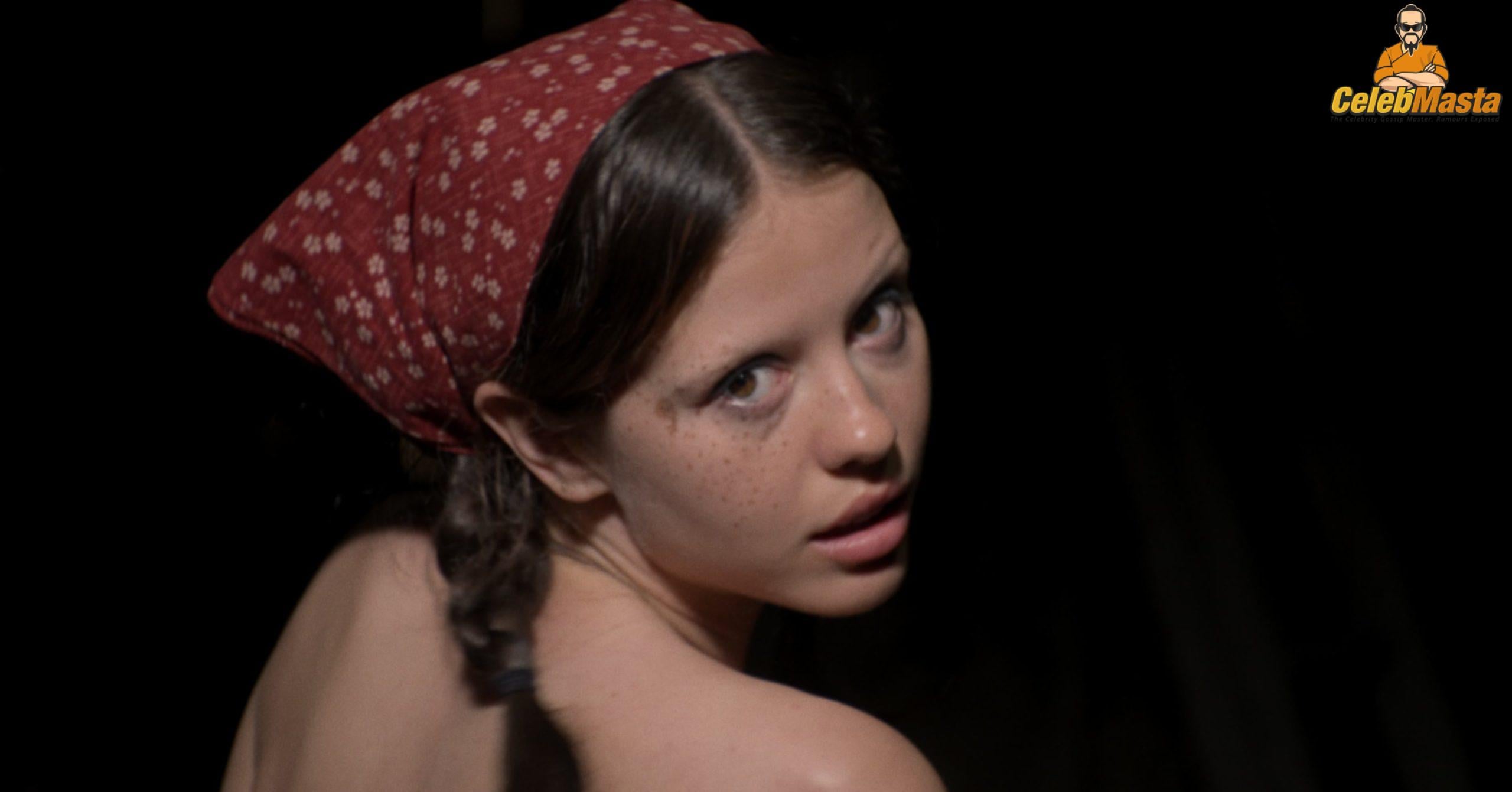 Mia Goth Mia Goth Bare Photoshoot Gallery - Photo 23 of 23