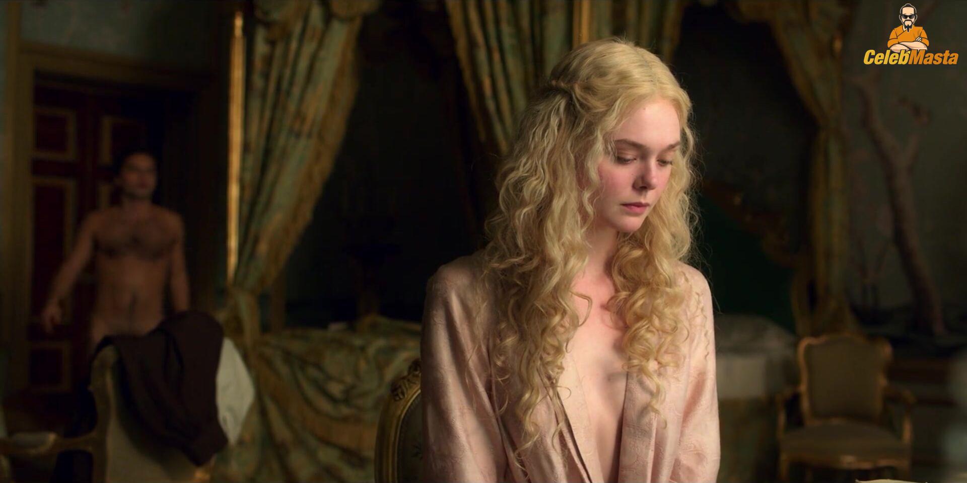 Elle Fanning Elle Fanning Nude Scene Photos Gallery - Photo 8 of 22