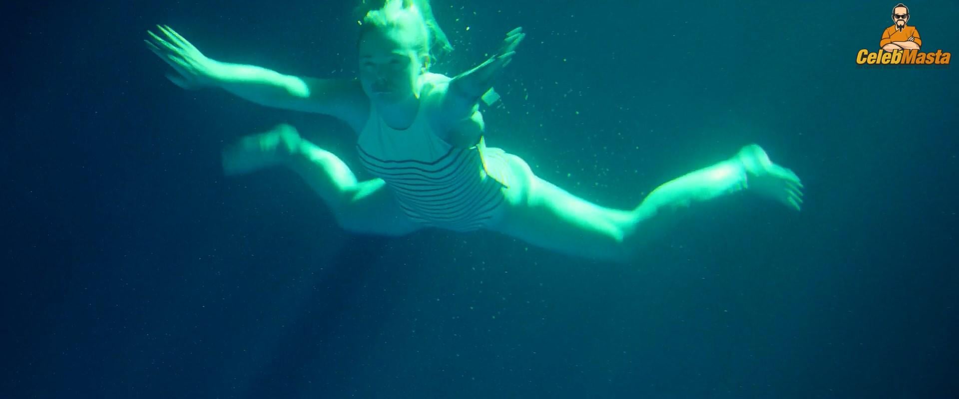 Elle Fanning Nude Photo Collection photo 1