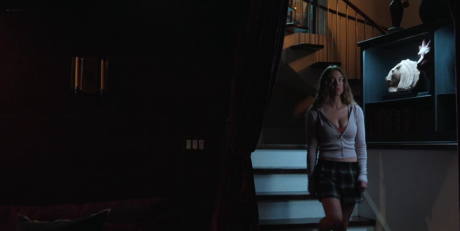 Sydney Sweeney Sydney Sweeney Bare Photoshoot Gallery - Photo 23 of 24