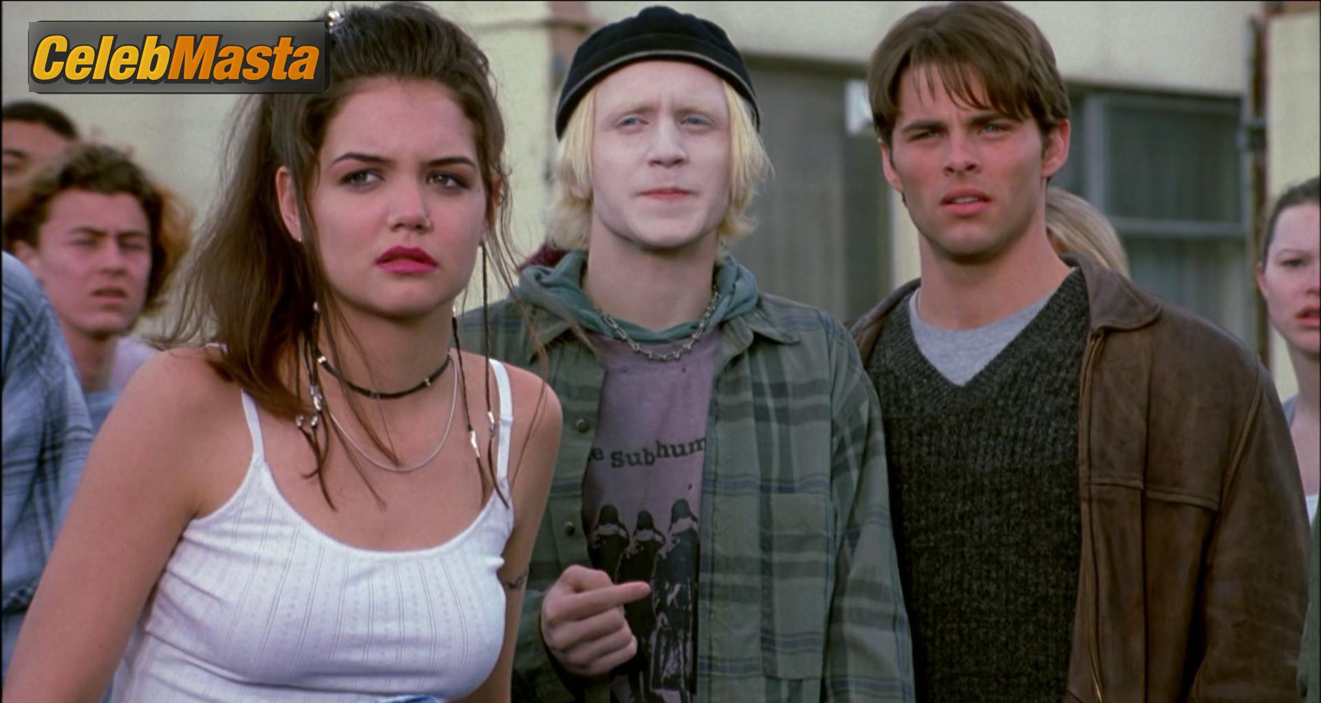 Photo Gallery: Katie Holmes in Disturbing Behavior photo 1