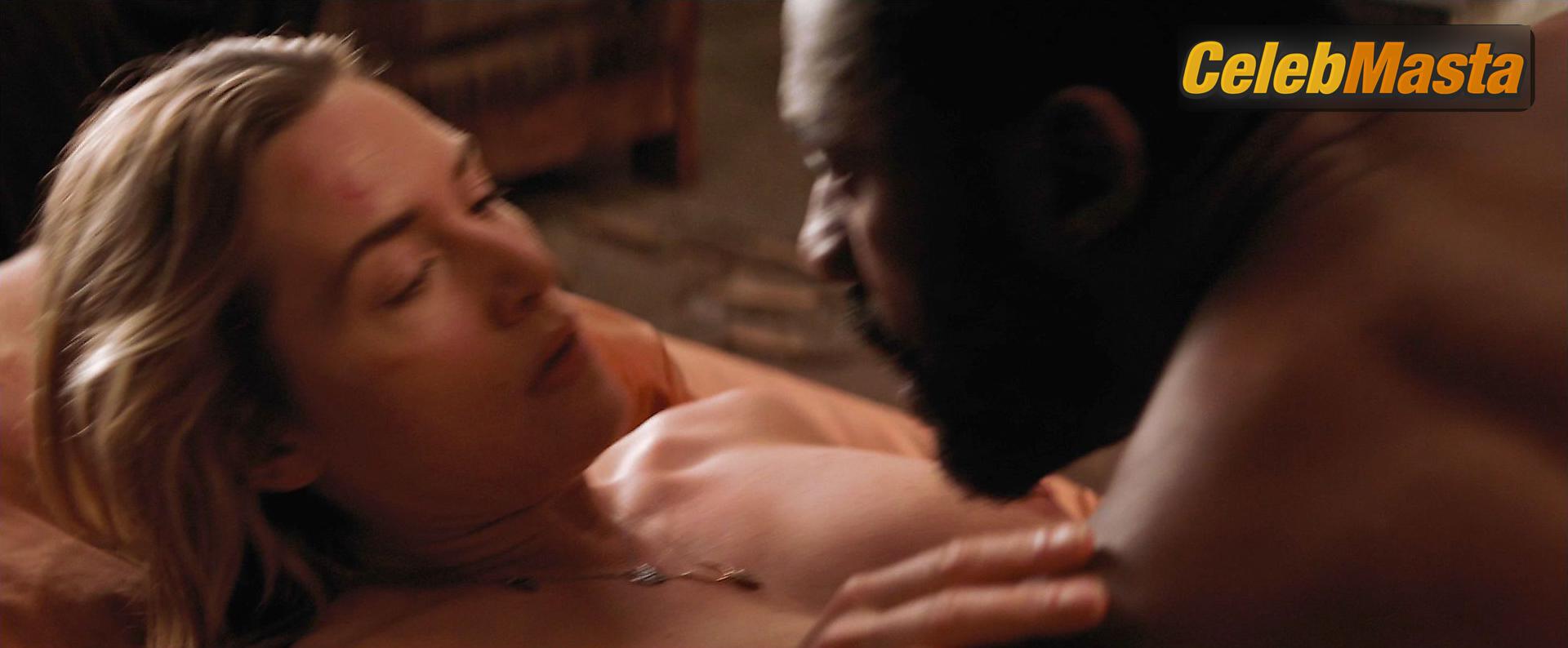 Kate Winslet Photo Gallery from The Mountain Between Us photo 2