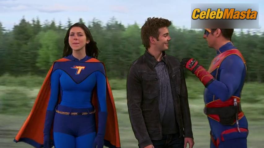 Photo Gallery: Kira Kosarin in The Thundermans photo 4