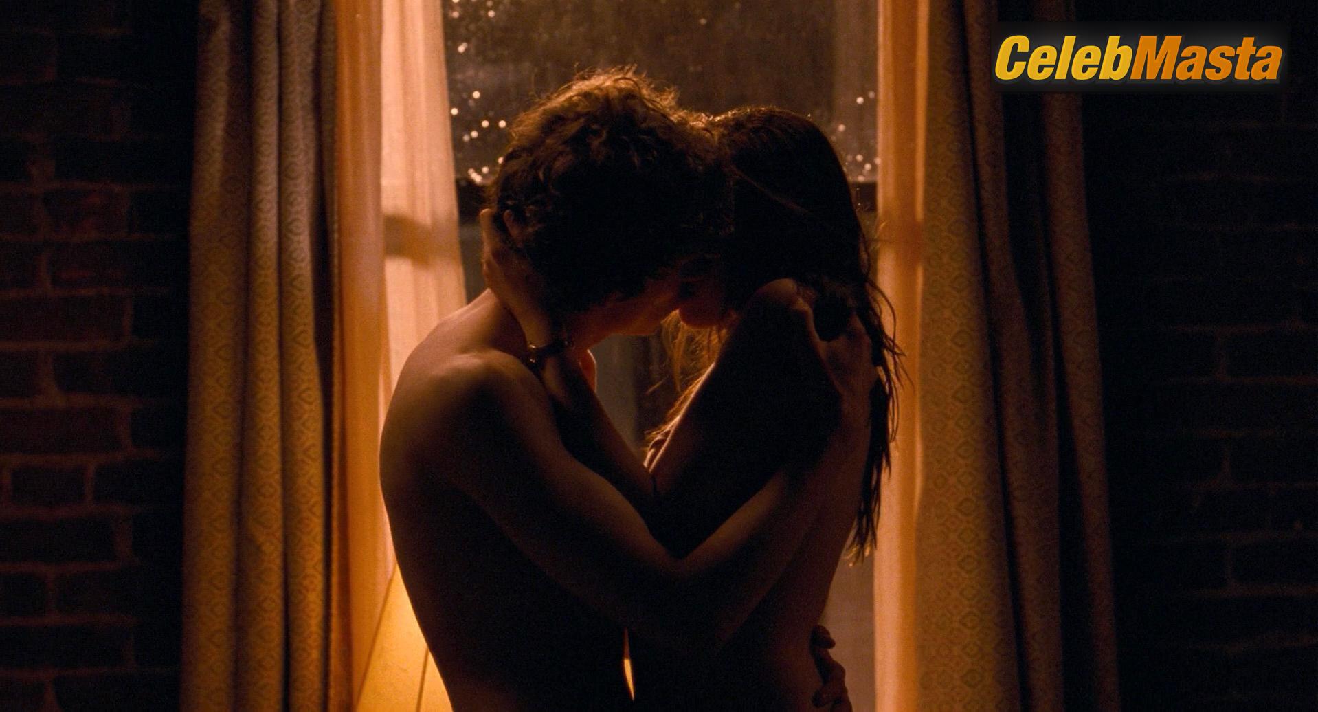 Kristen Stewart Photos from Adventureland photo 2