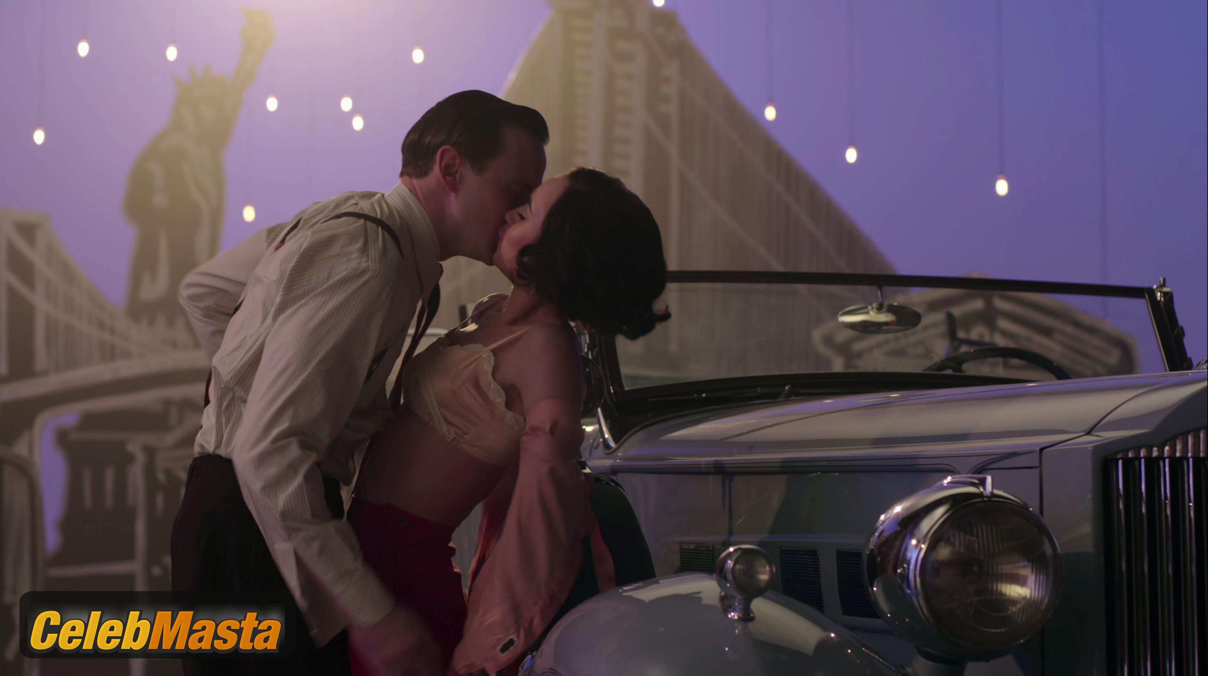 Lily Collins Photo Set from The Last Tycoon photo 2
