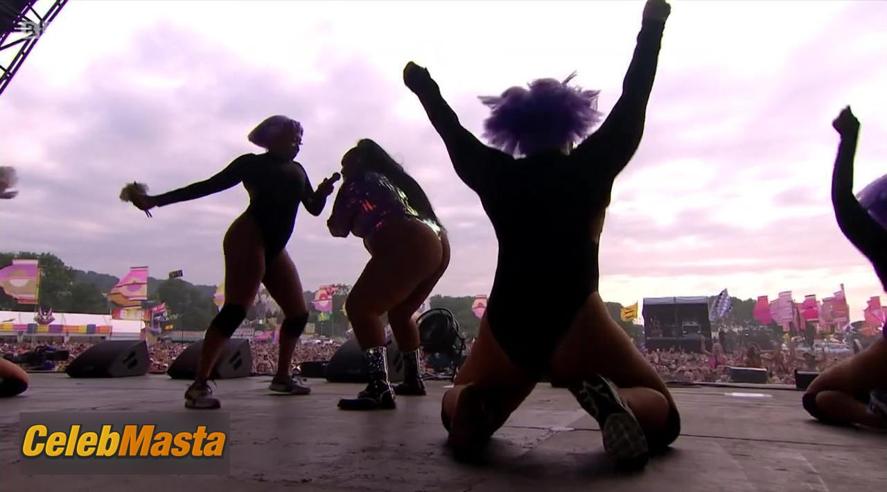 Lizzo Photos: Truth Hurts (live At Glastonbury 2019) photo 3