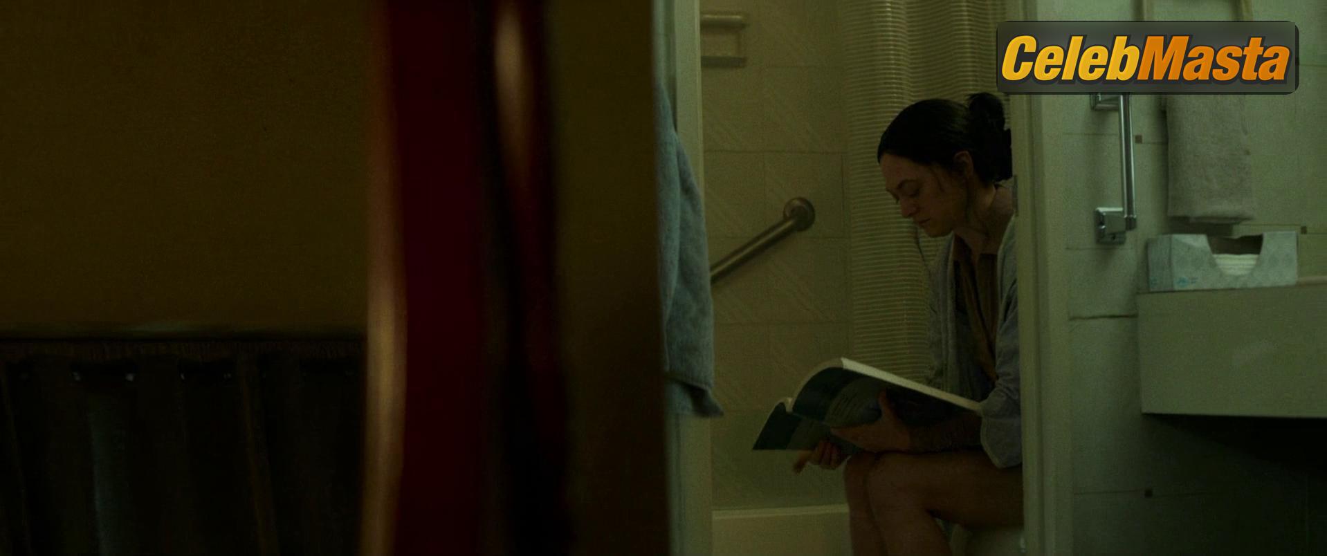Photo Gallery: Marin Ireland in Birth/Rebirth photo 3