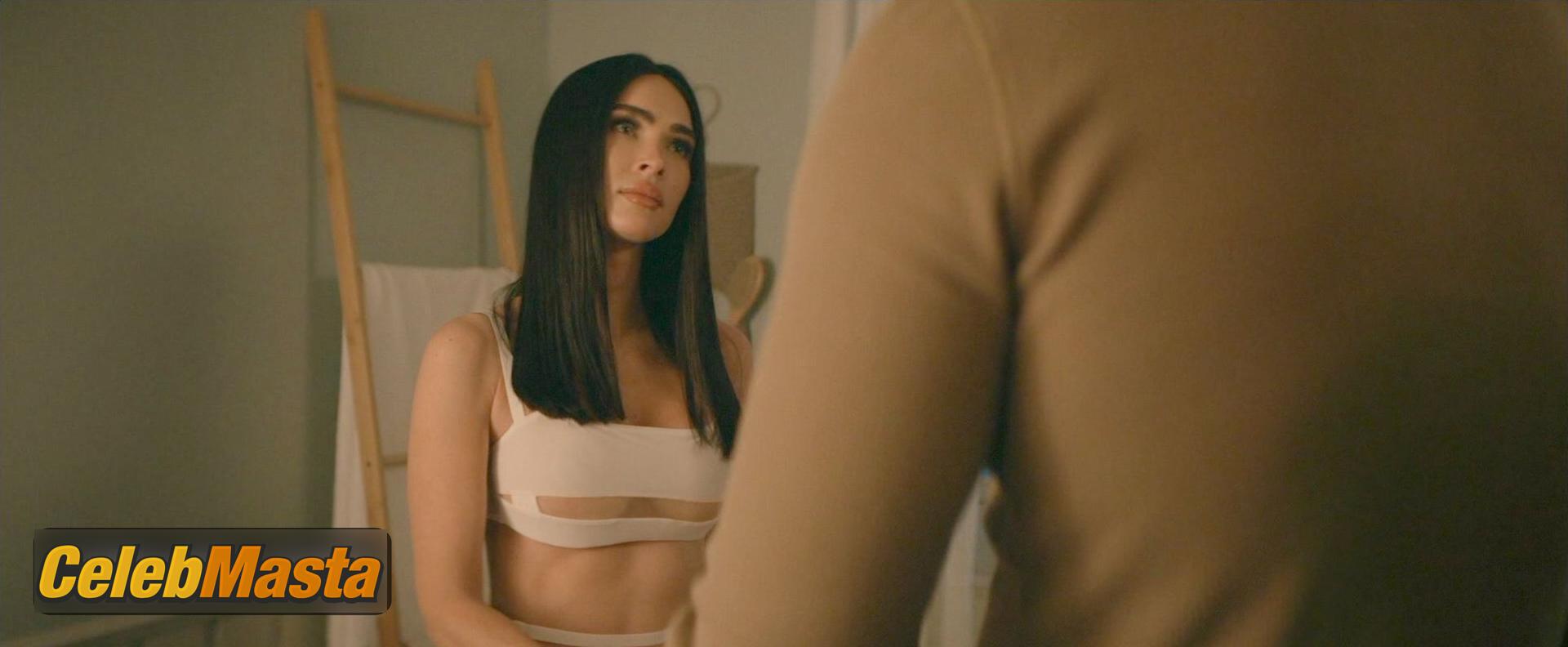 Photo Gallery: Megan Fox in Subservience photo 1