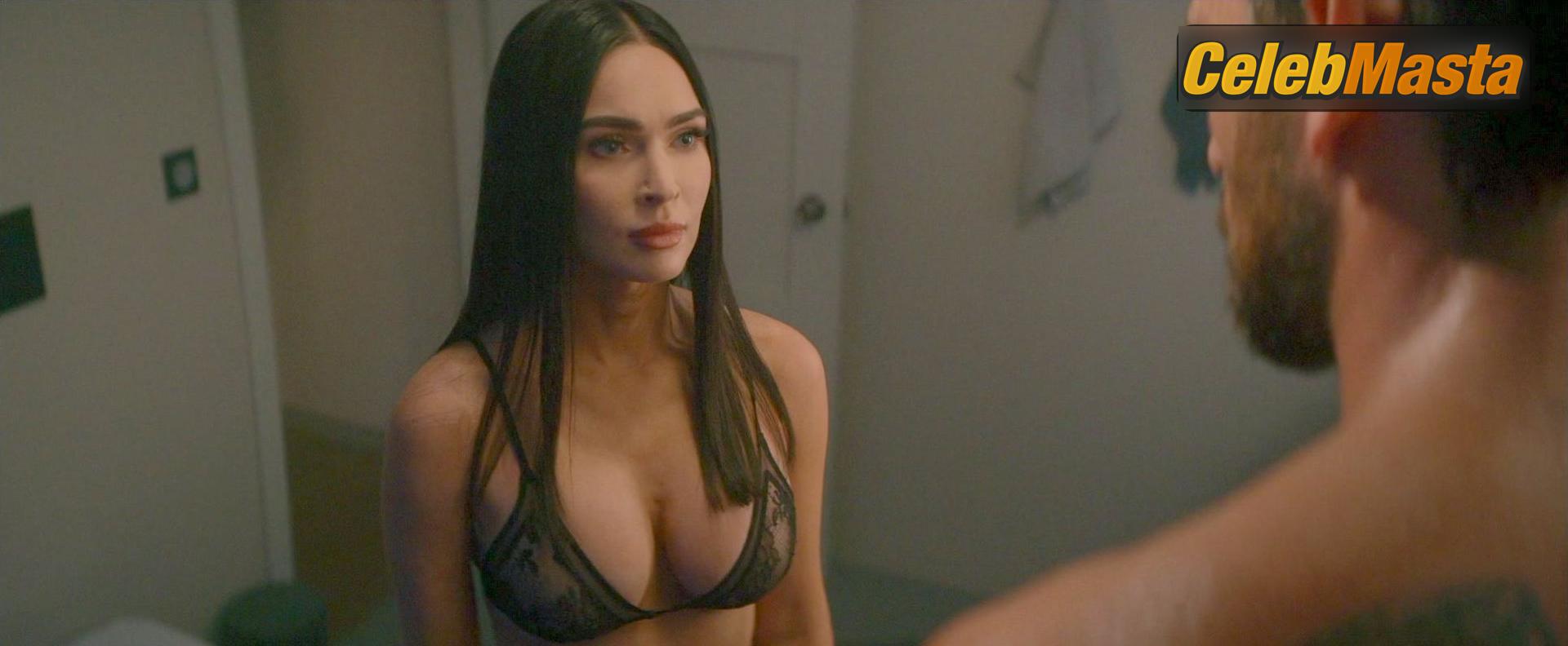 Photo Gallery: Megan Fox in Subservience photo 3
