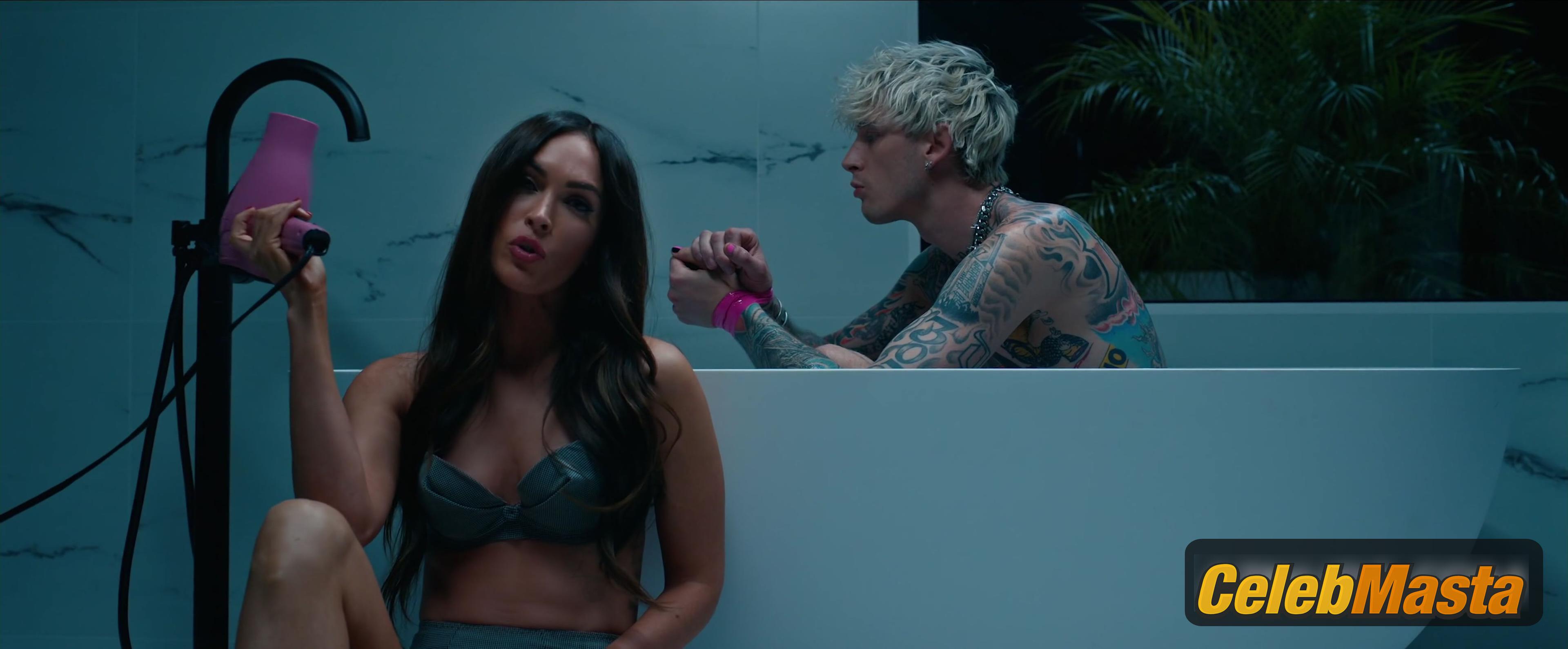 Megan Fox Scene Photos Gallery from Bloody Valentine photo 4