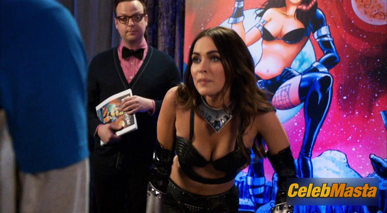 Photo Gallery: Megan Fox in Wedding Band photo 3
