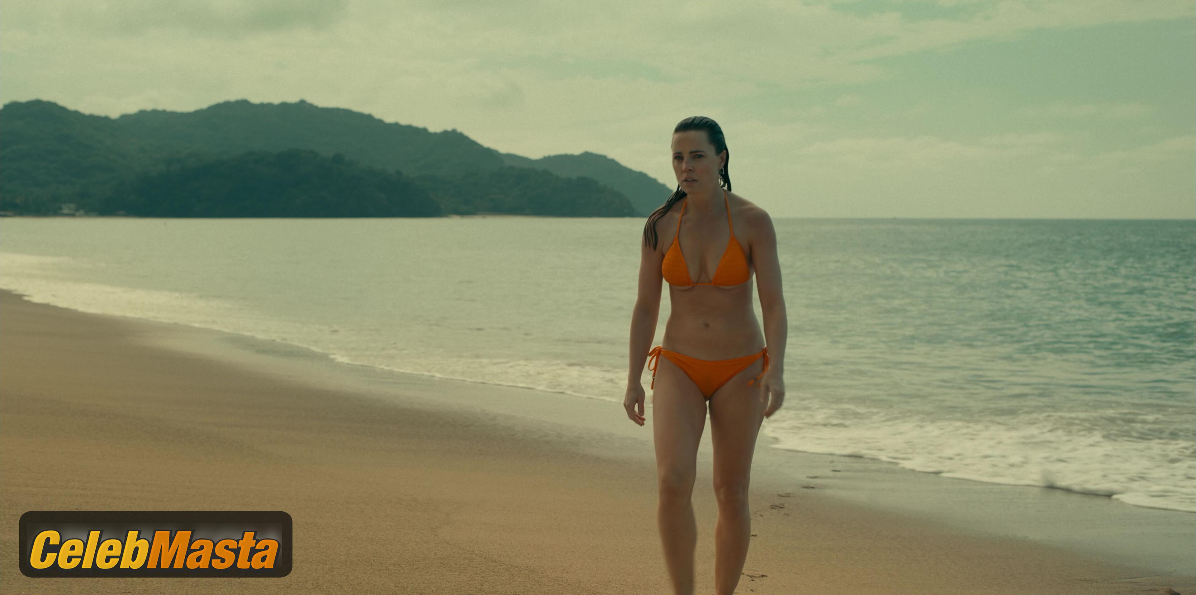 Melissa George Photo Gallery from The Mosquito Coast photo 1