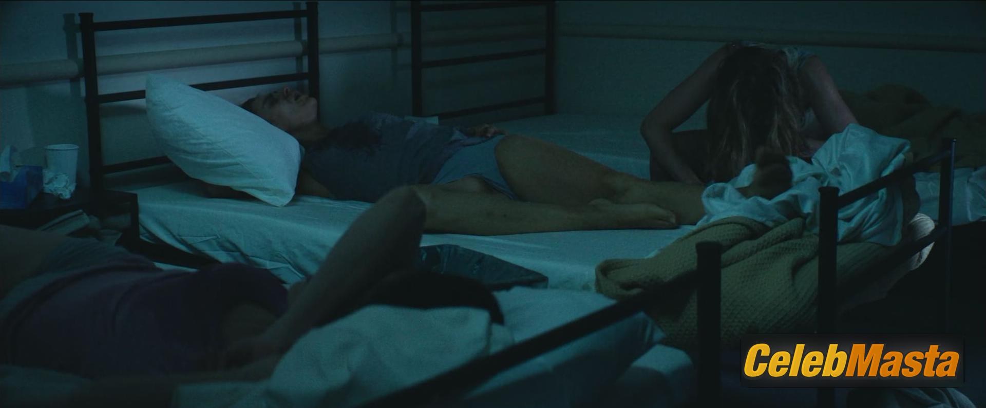 Mila Kunis Photo Gallery from Four Good Days photo 2