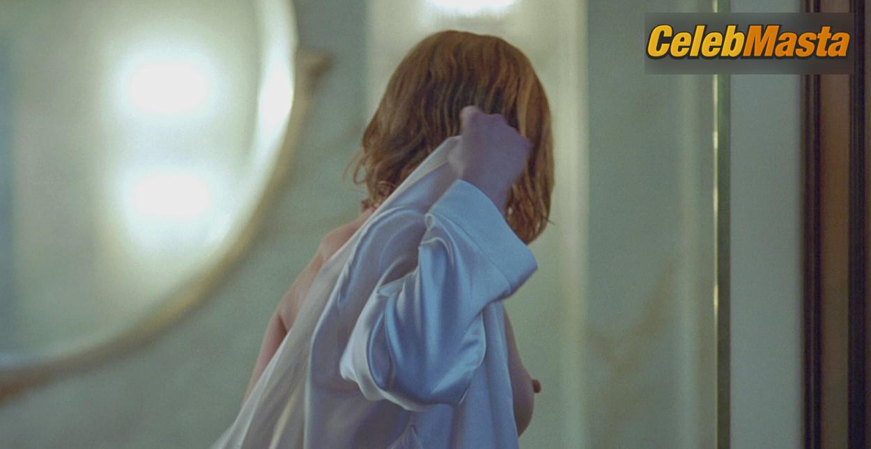 Photo Gallery: Milla Jovovich in Resident Evil photo 2