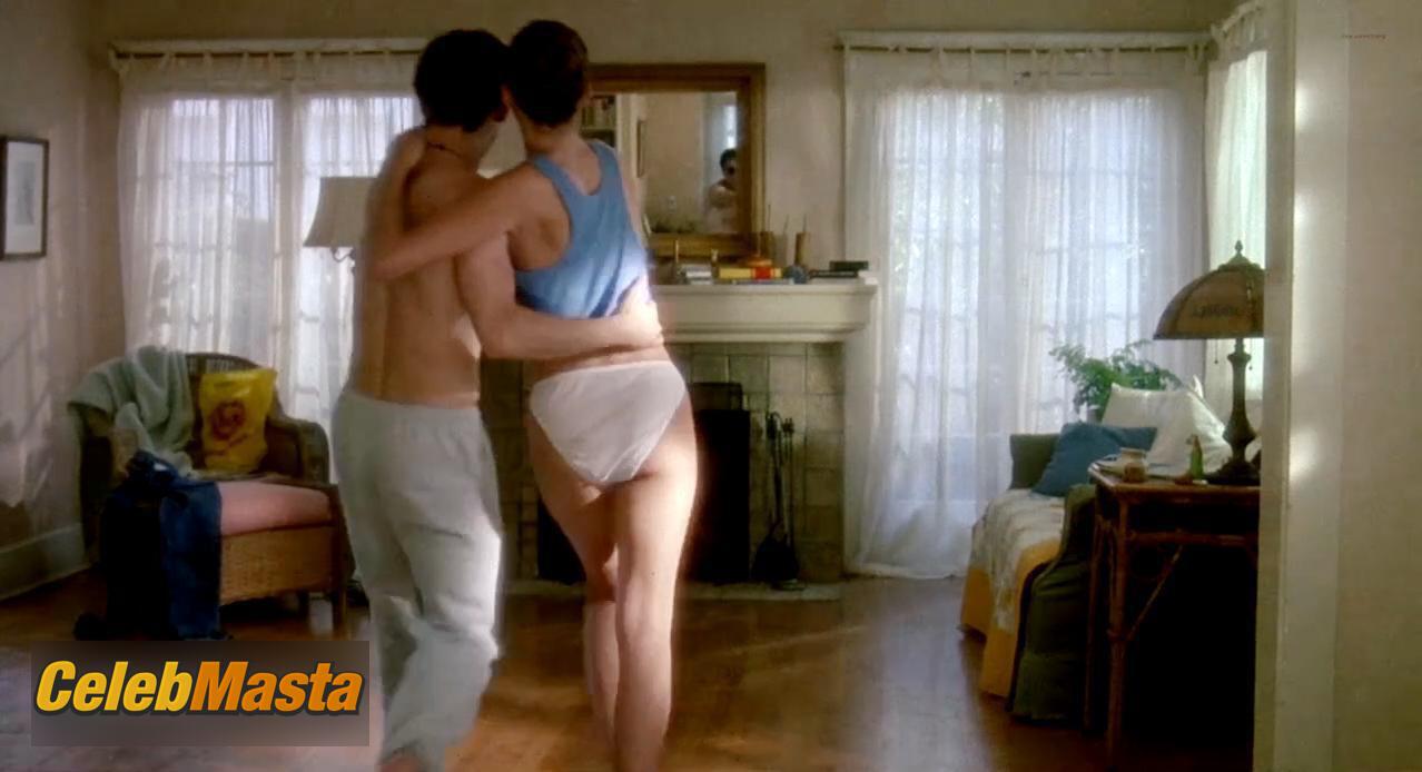 Milla Jovovich Photos from Kuffs photo 2