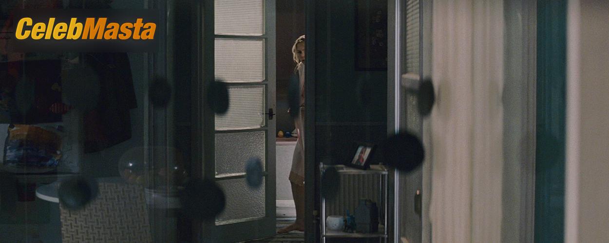 Michelle Williams Photo Gallery from Incendiary photo 2